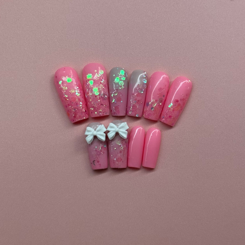 Custom Acrylic Press On Nail Sets – Made to Fit, Designed for You